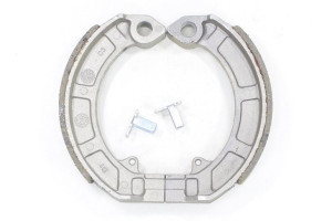 Szczęki Hamulca Tył Piaggio Vespa Px 50-125ccm 150x24mm Rms
