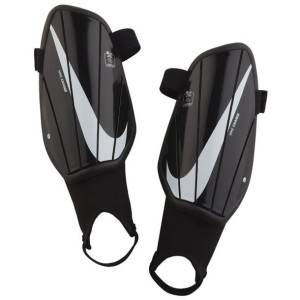 Nagolenniki Nike Y NK CHRG GRD SP2165 010 - CZARNY; L