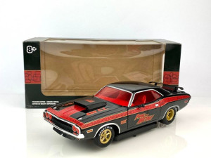 Dodge Challenger R/T 1970 Black Pearl/Red M2 Machines 1:24