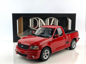 Ford F-150 SVT Lightning 2003 Red DNA Collectibles 1:18