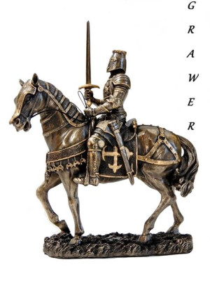 Średniowieczny rycerz na koniu z mieczem  prezent dla historyka