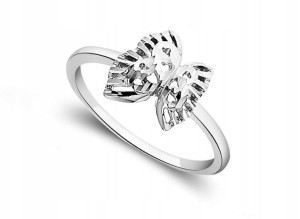 Srebrny Pierścionek Diamentowany Motyl Motylem 925