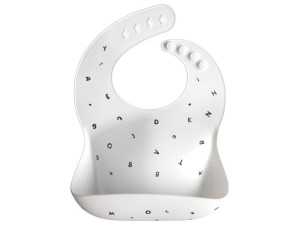 MUSHIE Śliniak silikonowy rolowany Letters White