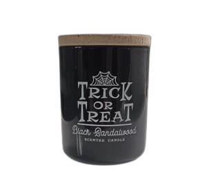 Dw Home Trick or Treat Black Sandalwood Halloween świeca zapachowa