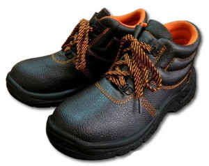 Buty robocze bez blachy nr.43 BTPU01