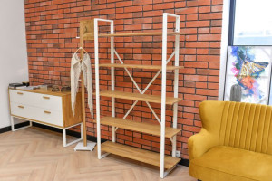 Regał na książki lub segregatory