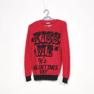 Sweter Damski Czerwony Z Nadrukiem Bina R. S