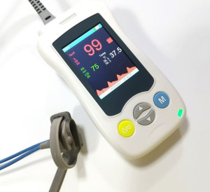 Pulsoksymetr dla niemowląt i dzieci YK-820B