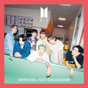 BTS Bangtan Boys - Oficjalny Kalendarz Ścienny 2022 rok 30x60 cm
