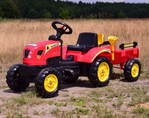 Traktor Na Pedały Z Przyczepą I Akcesoriami/tr3001