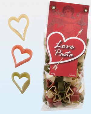 Makaron - Three coloured durum wheat pasta with tomato & spinach, Hearts