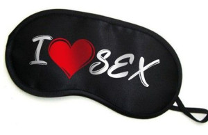 Maska opaska na oczy z napisem I LOVE SEX prezent