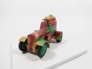 Model do sklejania Samochód Pancerny + farby