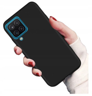 Etui Silicon Case czarne matowe do Samsung A22