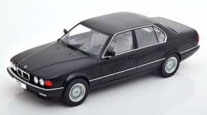 MCG BMW 750i, E32, 1986, czarny