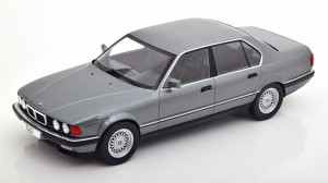 MCG BMW 740i, E32, 1986, szary