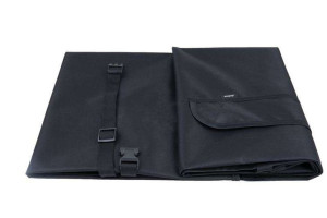 Mata samochodowa amiTravel One size 150x150cm czarna