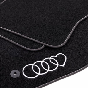 Dywaniki welurowe LOGO AUDI A7 Sportback 2010-17