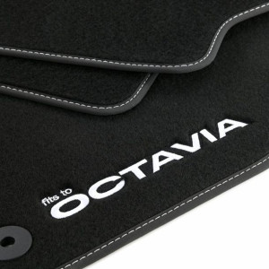SKODA Octavia II 2004-2008 Dywaniki welurowe LOGO