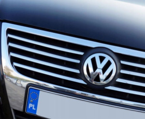 VW PASSAT B6 2005-10 Nakładki na grill stal POŁYSK