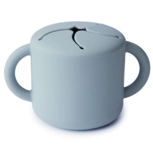 Kubek niewysypek na przekąski Powder Blue Mushie
