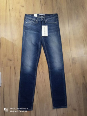 Spodnie jeansowe CALVIN KLEIN MID RISE W27 L30