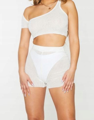 PrettyLittleThing biały crop top wiskoza S