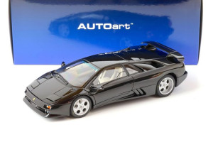 AutoArt Lamborghini Diablo SE30, 30th Anniversary, 1994, czarny