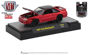 1987 Ford Mustang GT M2 Machines 1:64