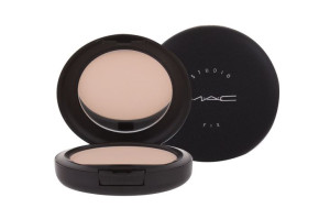 MAC Studio Fix Podkład 15g NW15