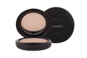 MAC Studio Fix Podkład 15g NW18