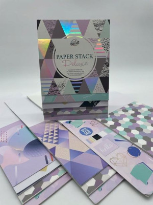 Zestaw papierów i naklejek scrapbooking
