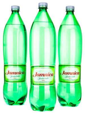 Naturalna Woda mineralna Jamnica Chorwacja