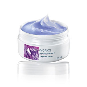 AVON Footworks Intensywnie Nawilżająca Kuracja Lawendowa do Stóp