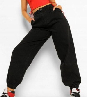 Czarne jeansowe spodnie wysoki stan BOOHOO, 44