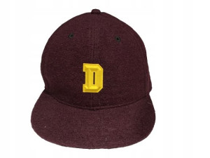 Bordowa czapka z daszkiem Diesel full cap