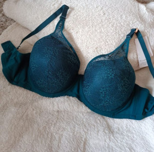 Biustonosz usztywniany delikatny modelujący oddychający 80C