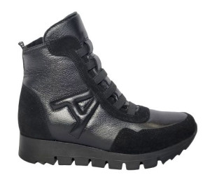 Wygodne botki AGA 09413/1339 czarne r40