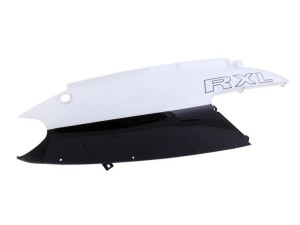 Osłona boczna prawa Romet RXL 2010r