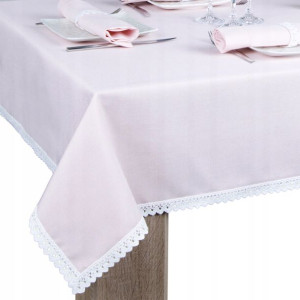 plamoodporny obrus z koronką MALAGA 400x140 różowy