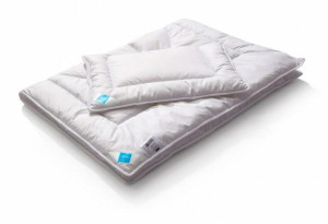 Komplet antyalergiczny 100x135+40x60 Babies dziecięcy Mikrofibra 400g + 50g