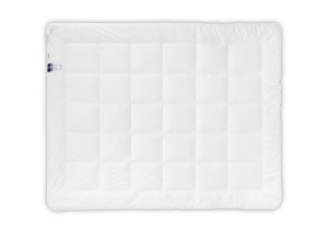 Kołdra antyalergiczna 200x200 Batyst ciepła 1800g biała AMZ