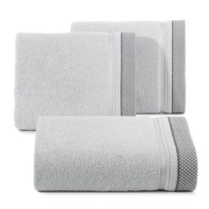 Ręcznik 50x90 Kinga srebrny z ozdobną bordiurą w pasy 485g/m2 frotte Eurofi