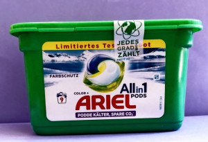 Ariel KAPSUŁKI 9szt. ALLin1 Color Farbschutz