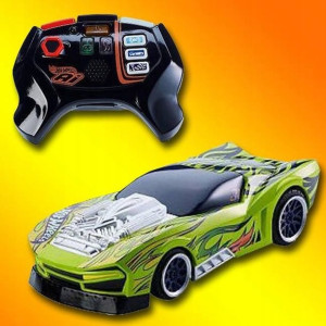 Hot Wheels Zielone Autko Zdalnie Sterowane RC