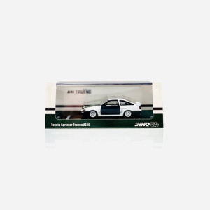 Toyota Sprinter Trueno AE86 With Carbon Doors Inno64 1:64