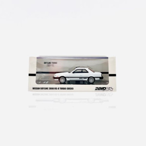 Nissan Skyline 2000 RS-X Turbo (DR30) White Inno64 1:64