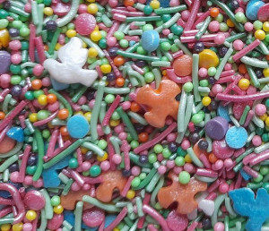 POSYPKA CUKROWA KONFETTI gołąbki kolorowe - 50g