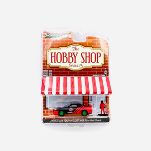 Nissan Skyline R34 with Race Driver (Chase) Greenlight 1:64