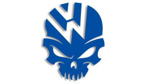 Wycinana naklejka VOLKSWAGEN CZASZKA VW niebieska